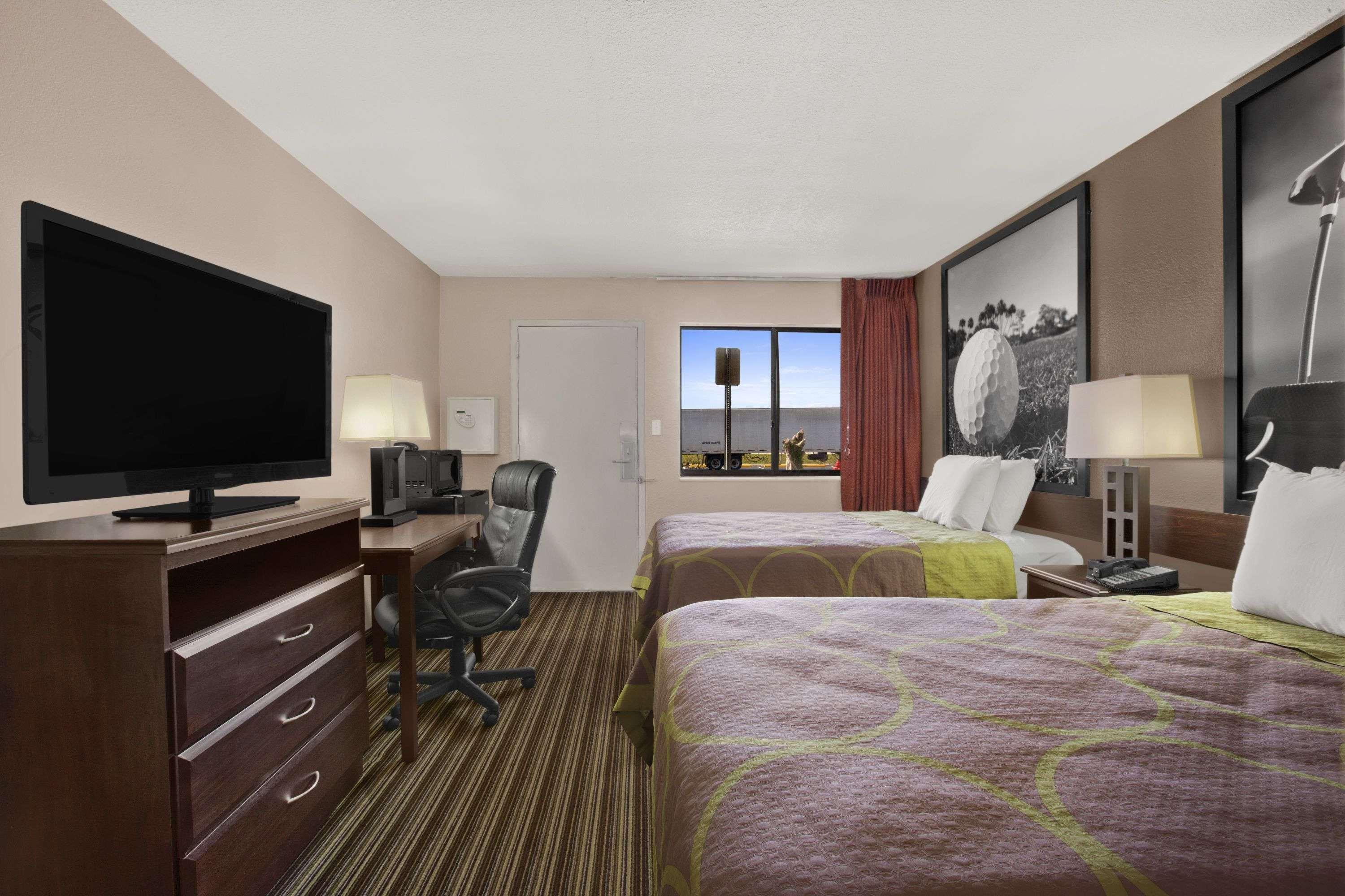 Super 8 By Wyndham Fort Myers Kültér fotó