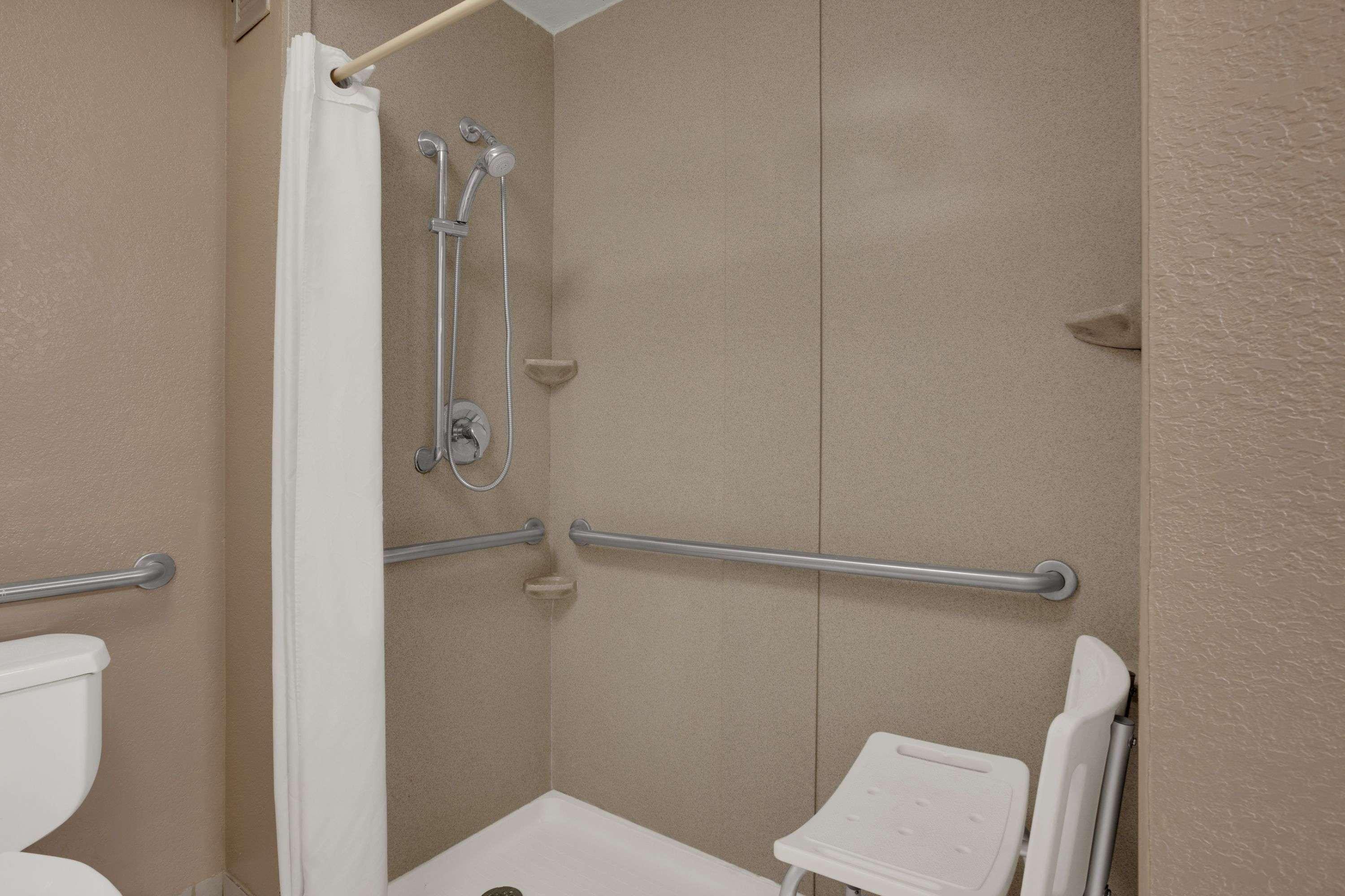 Super 8 By Wyndham Fort Myers Kültér fotó