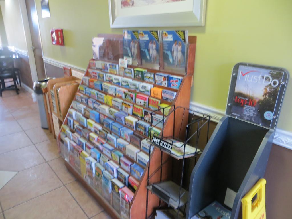 Super 8 By Wyndham Fort Myers Kültér fotó